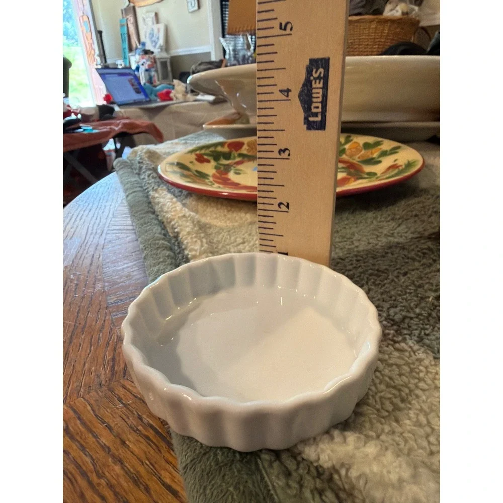 Set of 2 White‎ Ceramic mini oven Fluted Ramekins 3.5 Inch Round